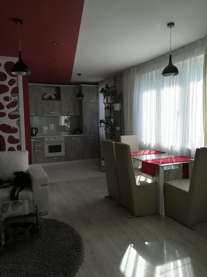 Apartments Topalovi Burgas Ngoại thất bức ảnh