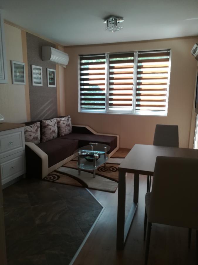Apartments Topalovi Burgas Ngoại thất bức ảnh